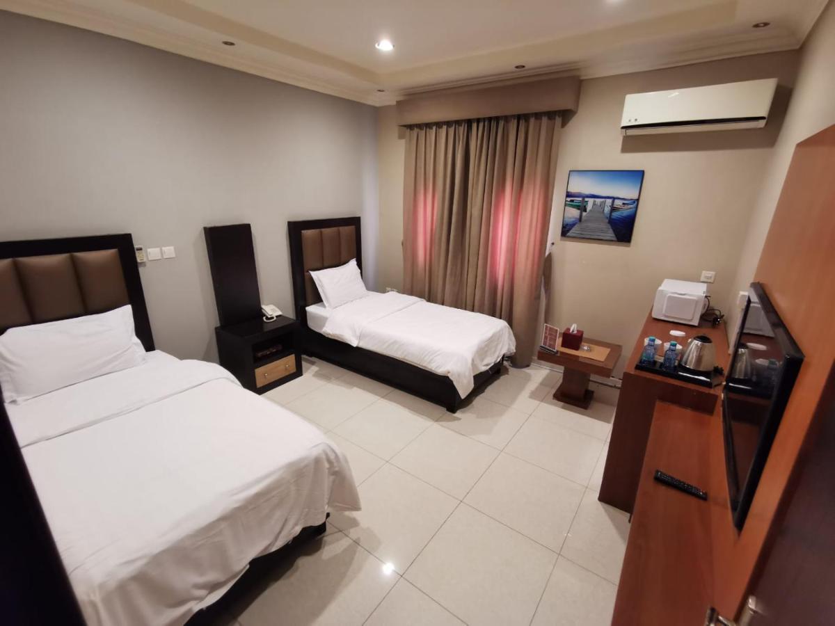 Ashbonh Hotel Suites Эр-Рияд Экстерьер фото